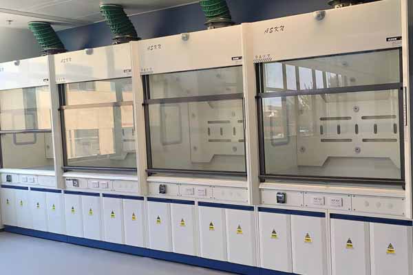 通風(fēng)柜多少錢一臺(tái)？