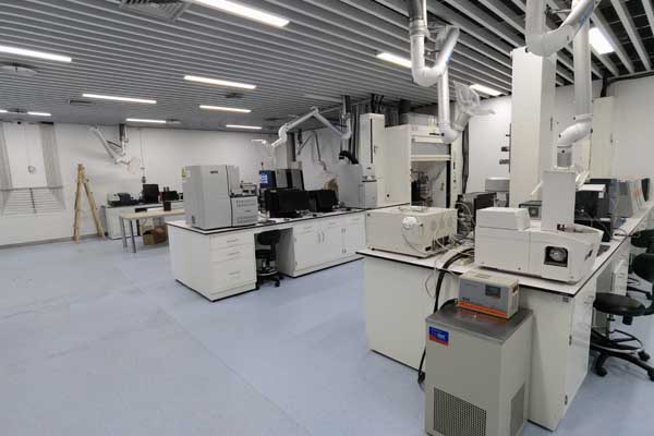 實驗室裝修材料要求