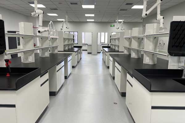 實驗室裝修中常見的隱藏費用有哪些？