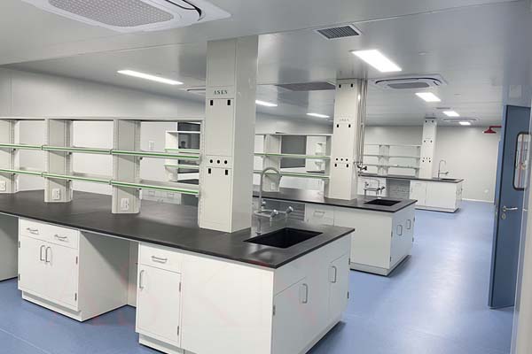 實(shí)驗(yàn)臺(tái)通風(fēng)柜多少錢？