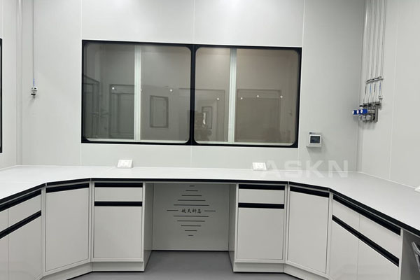 優(yōu)質(zhì)全鋼實(shí)驗(yàn)臺費(fèi)用多少錢？