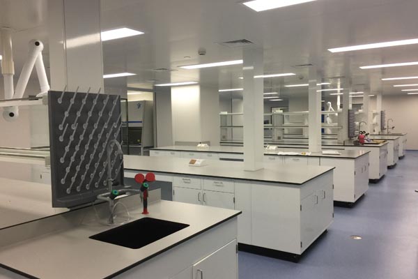 實(shí)驗(yàn)室設(shè)計(jì)和建設(shè)指南哪個好？